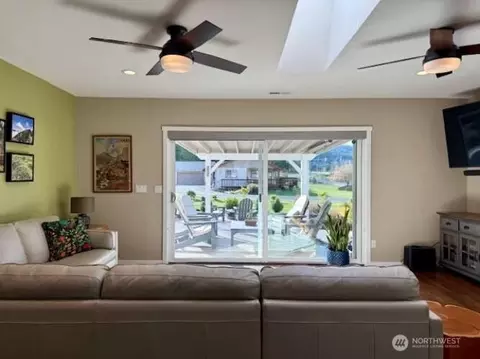 Living - 2270 S 7th Ave, Sequim, WA 98382 photo 3 of 3