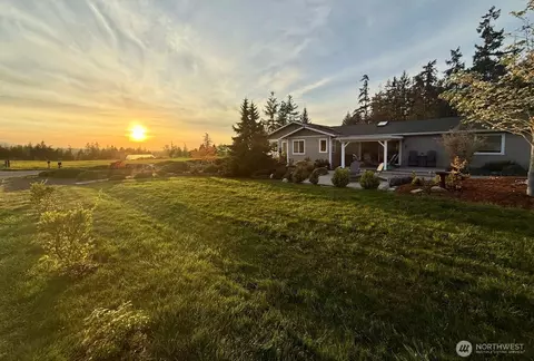 2270 S 7th Ave, Sequim, WA 98382