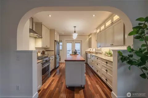 Kitchen - 2302 Grand Ave, Everett, WA 98201 photo 1 of 4