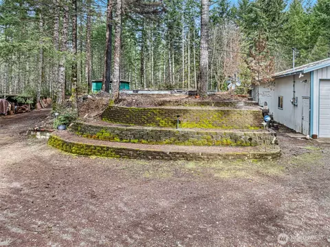 501 NE Lakeshore Dr N, Tahuya, WA 98588