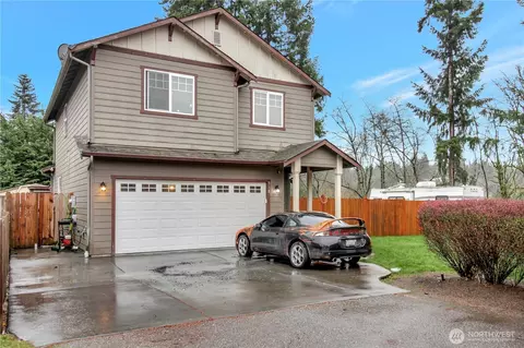 318 E Highland Dr, Arlington, WA 98223