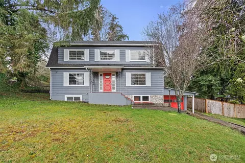 1036 Fowler St, Raymond, WA 98577