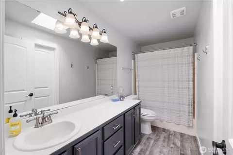 Bath - 3502 243rd St E, Spanaway, WA 98387 photo 2 of 3