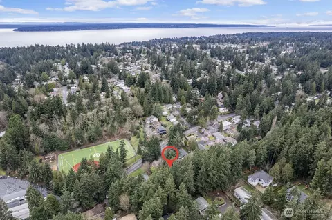 516 N 178th Ct, Shoreline, WA 98133