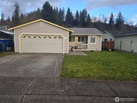 Exterior - 512 Walnut Ave, Sultan, WA 98294 photo 8 of 8