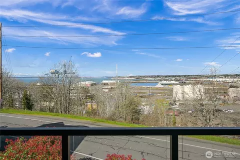 705 N State St #301, Bellingham, WA 98225