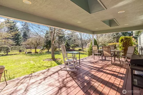 Exterior - 413 Haywire Rd, Winlock, WA 98596 photo 6 of 8