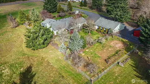 Exterior - 413 Haywire Rd, Winlock, WA 98596 photo 3 of 8