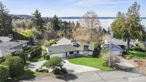 456 View Ridge Dr, Everett, WA 98203