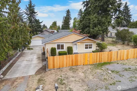 1311 E 68th St, Tacoma, WA 98404