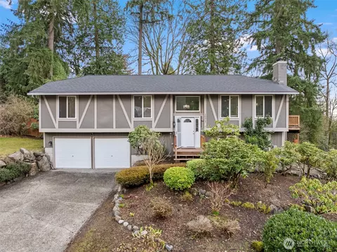 10317 NE 123rd Pl, Kirkland, WA 98034