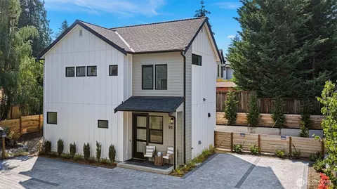 9513 132nd Ave NE, Kirkland, WA 98033