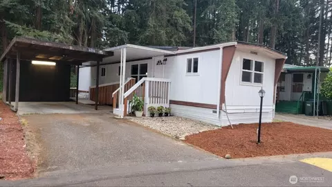 6016 79th Street Ct E #11, Puyallup, WA 98371