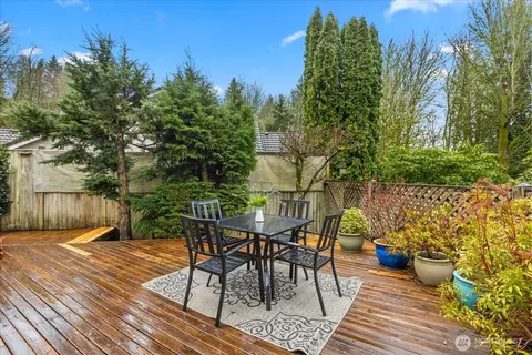 Exterior - 16225 15th Dr SE, Mill Creek, WA 98012 photo 2 of 7
