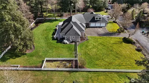 5410 Klipsun Ln SW, Olympia, WA 98512