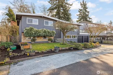 13666 18th Ave SW, Burien, WA 98166