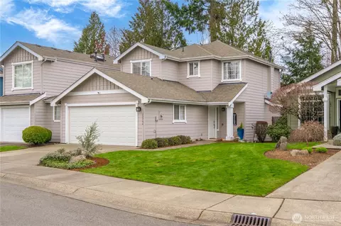 22754 SE 242nd St, Maple Valley, WA 98038