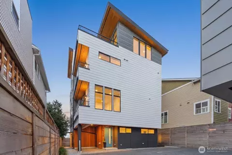 3625 Wallingford Ave N #A, Seattle, WA 98103