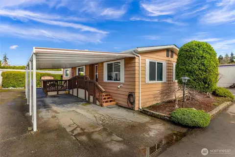 1200 Lincoln St #404, Bellingham, WA 98229