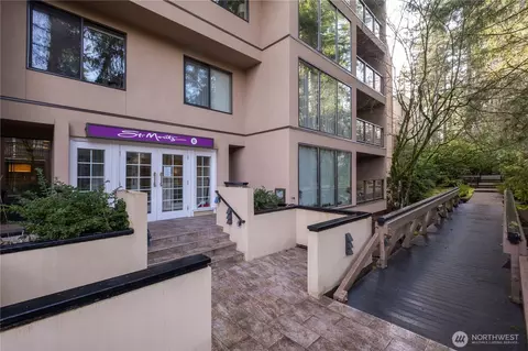 15512 Country Club Dr #B14, Mill Creek, WA 98012