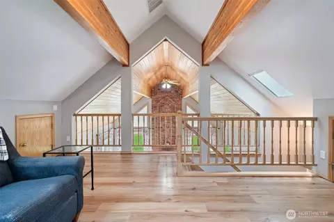 Entry Way - 520 Grandview Dr, Sequim, WA 98382 photo 2 of 2