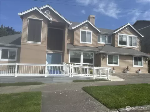 Undisclosed, Seattle, WA 98136