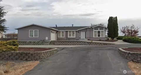 503 Desert Aire Dr SW, Mattawa, WA 99349