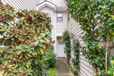 18604 48th Pl S, Seatac, WA 98188