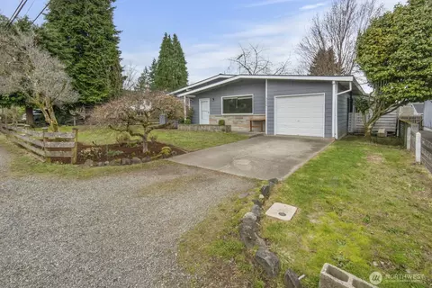 2230 Mountain View Ave W, Tacoma, WA 98466