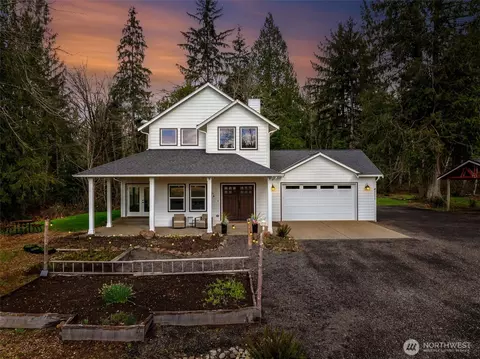 31530 SE 384th St, Enumclaw, WA 98022