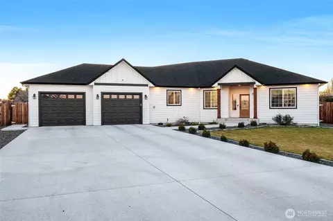 2054 Road H2 NE, Moses Lake, WA 98837