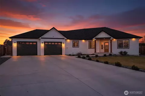 2054 Road H2 NE, Moses Lake, WA 98837