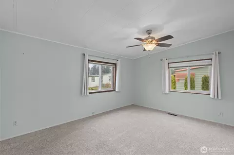 620 112th St SE #352, Everett, WA 98208 photo 16