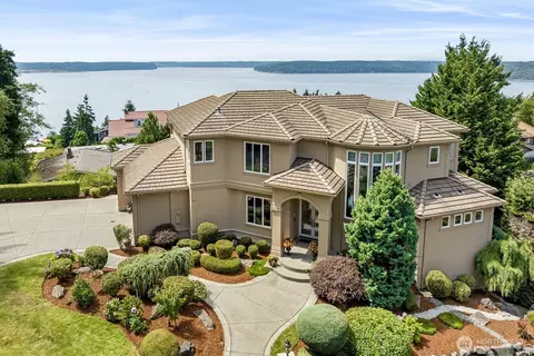 1705 61st St NE, Tacoma, WA 98422