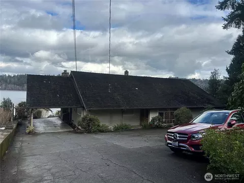 3216 W Lake Sammamish Pkwy NE, Redmond, WA 98052