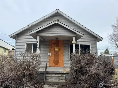 110 Elm St N, Omak, WA 98841