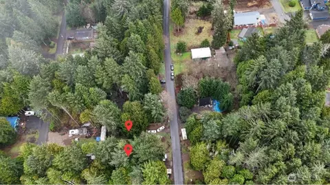 41 Moonrise Ln, Pacific Beach, WA 98571
