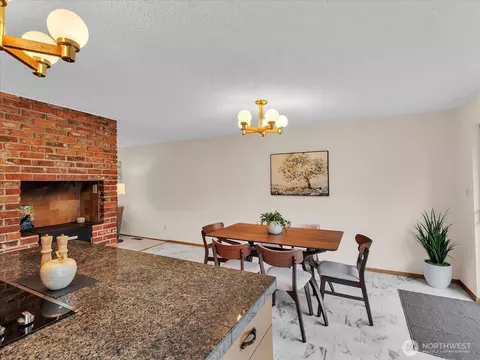 Dining - 106 165th Ave SE, Bellevue, WA 98008 photo 3 of 3