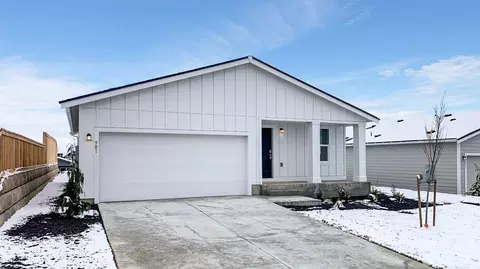 901 Steptoe View Ln, Cheney, WA 99004