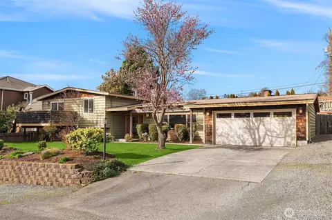 2416 NW 198th St, Shoreline, WA 98177