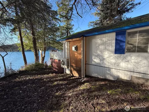 Exterior - 5244 Deer Harbor Rd, Eastsound, WA 98245 photo 7 of 14