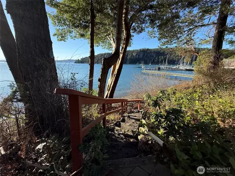 View/Area - 5244 Deer Harbor Rd, Eastsound, WA 98245 photo 6 of 8