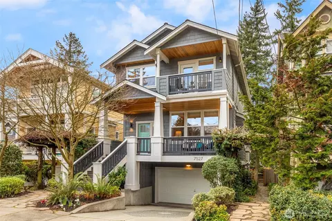 7527 45th Ave NE, Seattle, WA 98115