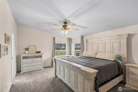 22408 65th Ave E, Spanaway, WA 98387 photo 15