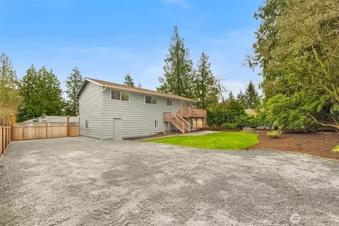 Exterior - 11110 3rd Pl SE, Everett, WA 98208 photo 6 of 6
