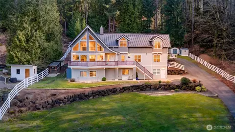 9330 240th Ave SE, Issaquah, WA 98027