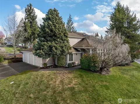 1704 Field Pl NE, Renton, WA 98059