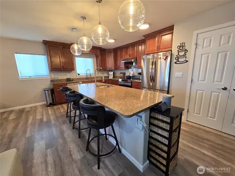Kitchen - 40 Topaz Way, Sequim, WA 98382 photo 1 of 6