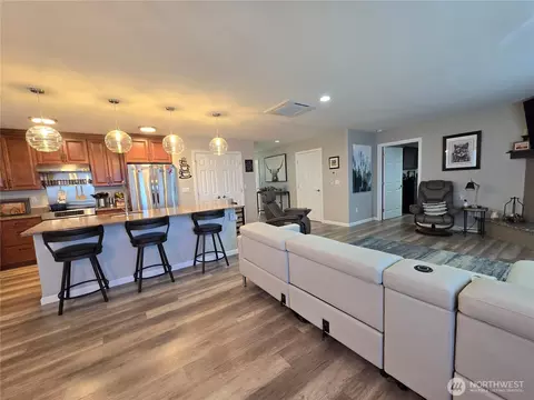 Kitchen - 40 Topaz Way, Sequim, WA 98382 photo 6 of 6