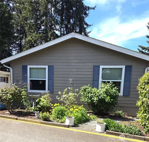 4515 176th St SW #25, Lynnwood, WA 98037